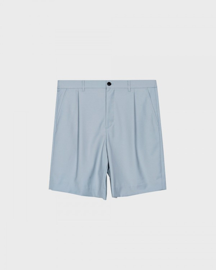 WIDE FIT TR ONE TUCK SHORTS SKY