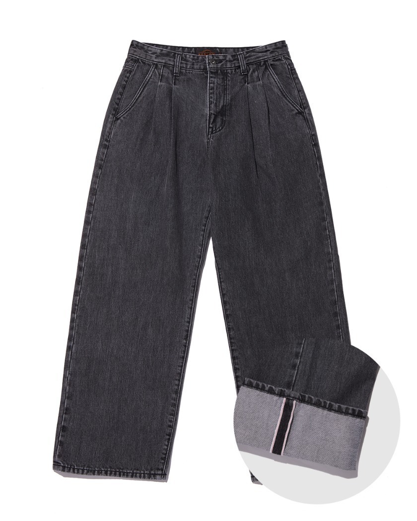 COMFY WIDE FIT TWO TUCK SELVAGE DENIM PANTS GREY