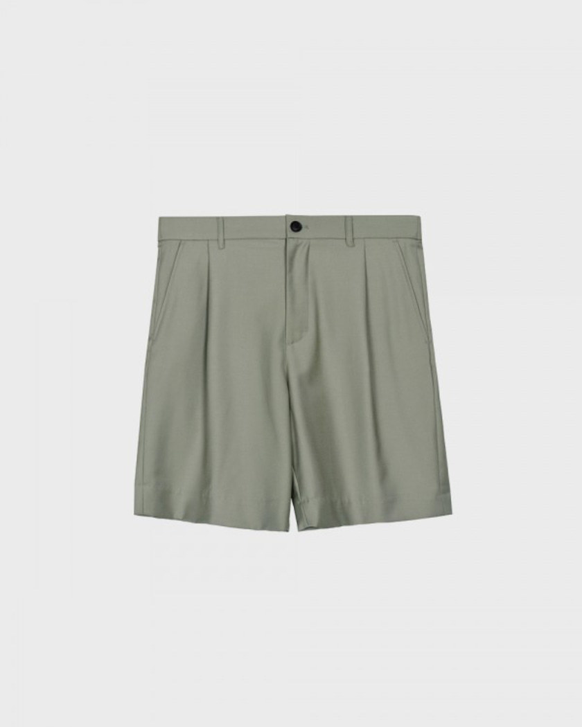 WIDE FIT TR ONE TUCK SHORTS DUSTY OLIVE